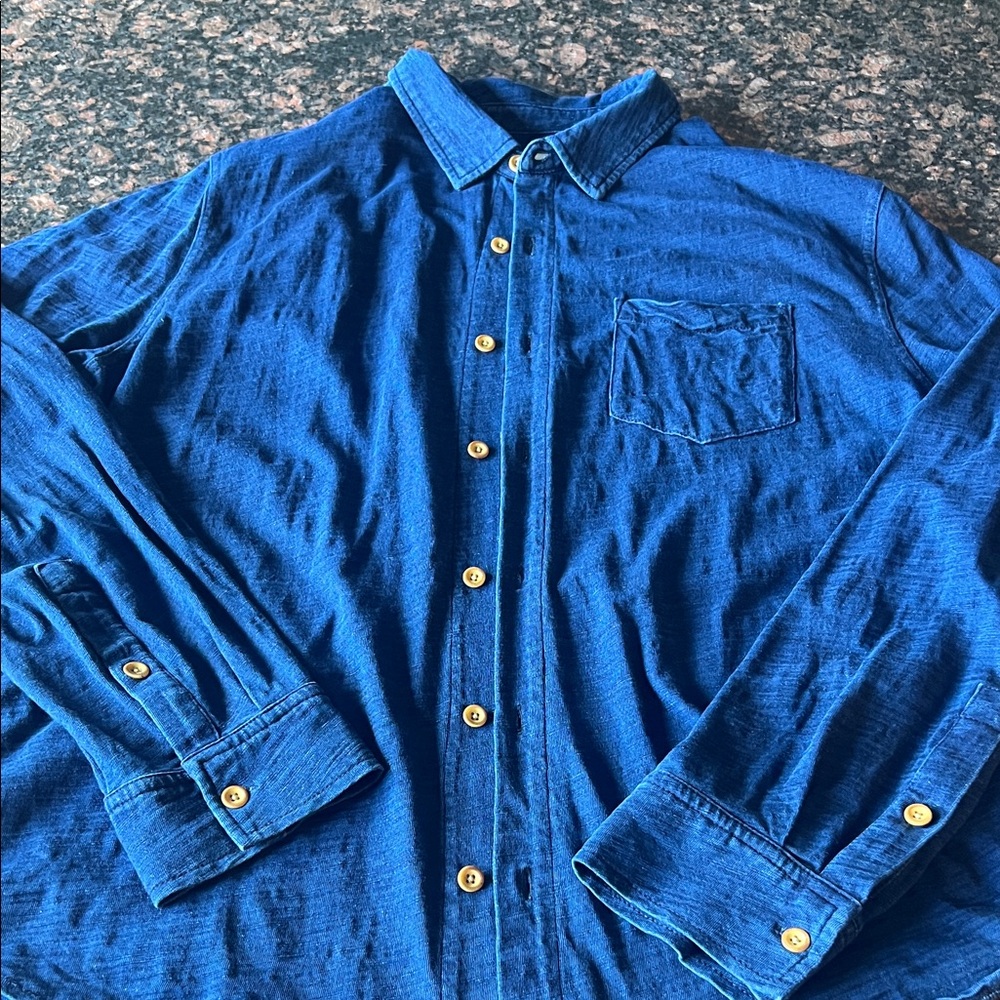 Lucky brand Classic Men's Blue Button-Up Shirt.XL